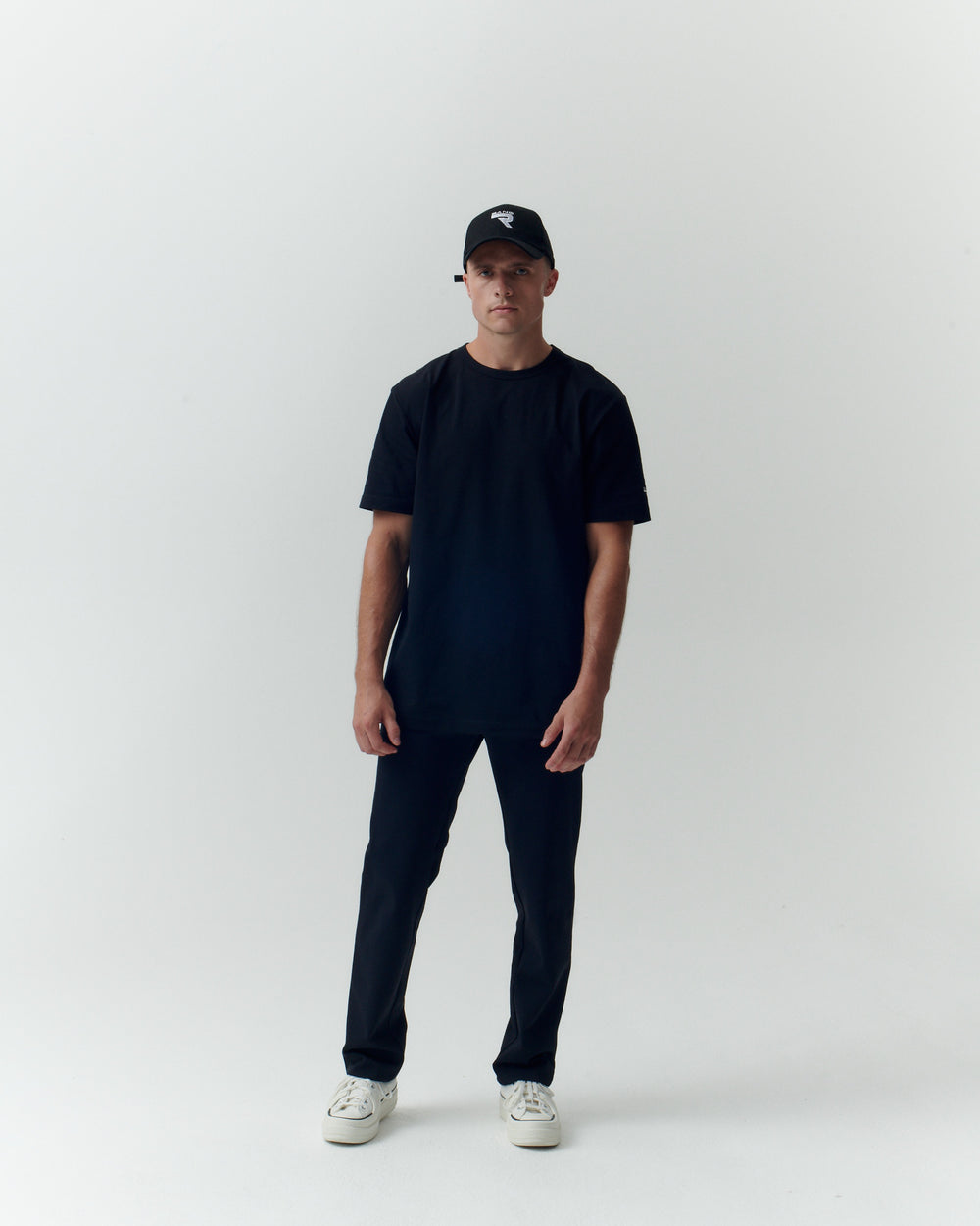 SHORT SLEEVE T-SHIRT